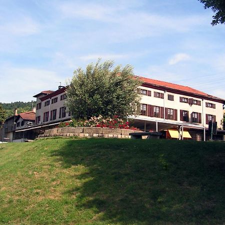 Hotel Domaine De La Barolliere Saint-Paul-en-Jarez Exteriér fotografie